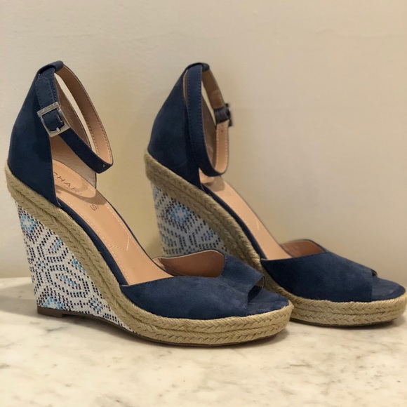 Beautiful Charles David Wedges - Picture 1 of 3